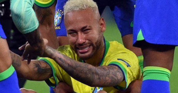 Неймар с большими новостями для Барсы