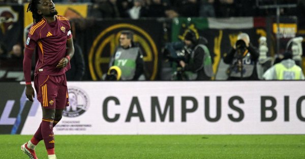 «Рома» назначила высокую цену за Коне