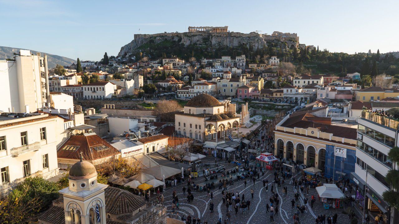 От кризиса к повороту: Греция ожидает возвращения на развитые рынки