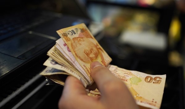 Турция может снизить процентные ставки на 300 базисных пунктов из-за последствий войны