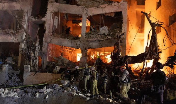 ГЛАВНОЕ: Что нам нужно знать о американо-израильском конфликте с Тегераном