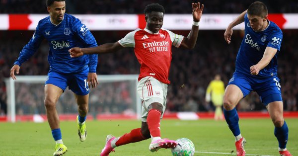 Драма в Англии! Поздние голы спасли «Арсенал» от вылета в чемпионской гонке