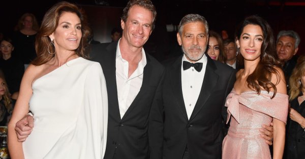 Джордж Клуни и Рэнди Гербер будут варить полезное пиво