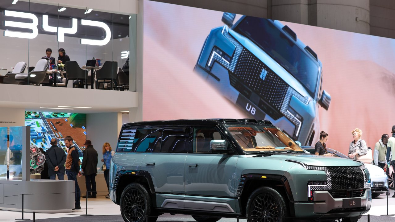 Недостатки в автопилоте BYD подрывают репутацию и продажи бренда