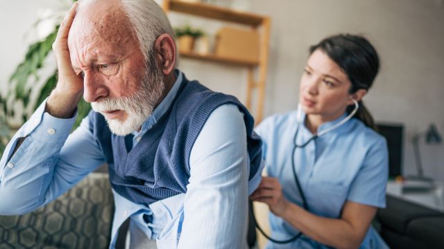 Почему туберкулез труднее диагностировать у пожилых людей?