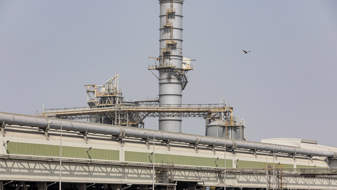 Иранские удары по алюминиевым заводам на Ближнем Востоке угрожают поставкам