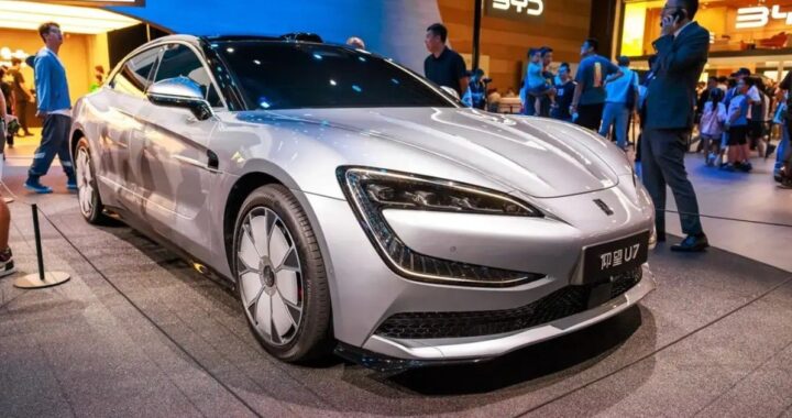 Флагман BYD шокирует пробегом в 1000 км