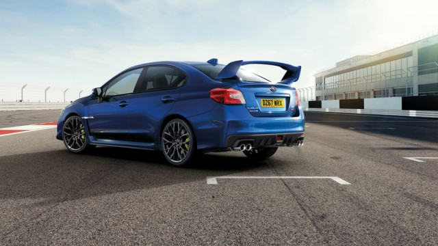 Субару Импреза WRX STi