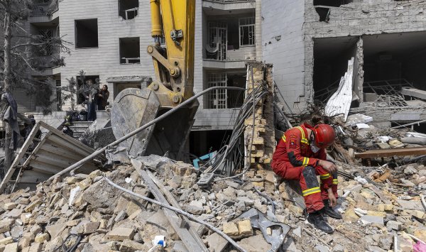 Трамп и Иран остаются стойкими, а нефтяной рынок не находит утешения