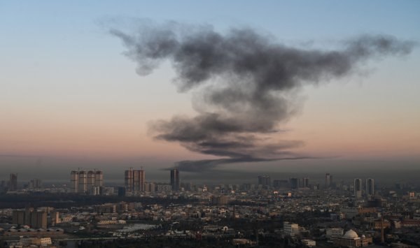 Война заблокировала ключевые аэропорты на Ближнем Востоке и ударила по авиационному сектору.