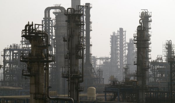 Танкеры с российской нефтью поворачивают в Индию из-за дефицита с Ближнего Востока