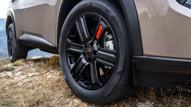 Обновленный Ниссан Х-Трейл