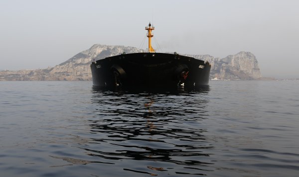 Трамп дал Ирану 48 часов на Ормузский пролив и пригрозил электростанциям