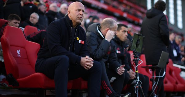 Слот с четким намеком, покинет ли он Ливерпуль