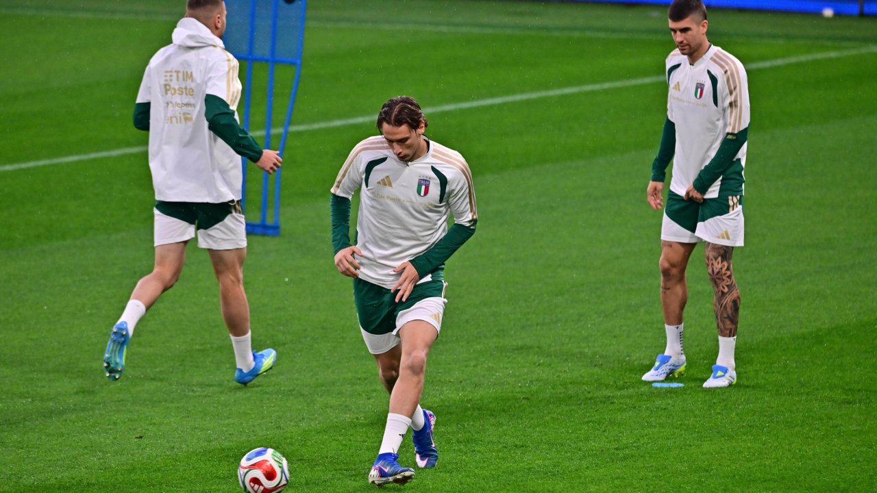 Исправление: Италия начинает марш к ЧМ-2026