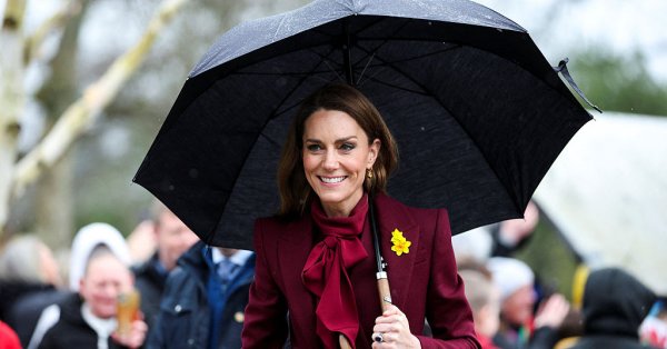 Материнский инстинкт: Кейт Миддлтон предалась детским играм в своем последнем королевском появлении