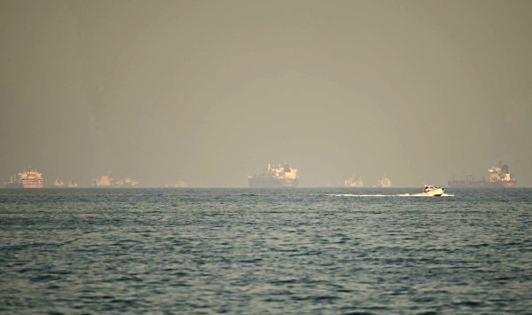 Трамп продолжает искать союзников для Ормуза, угрожая новыми ударами