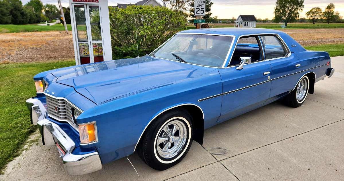 Ford Galaxie провел 46 лет на дне озера