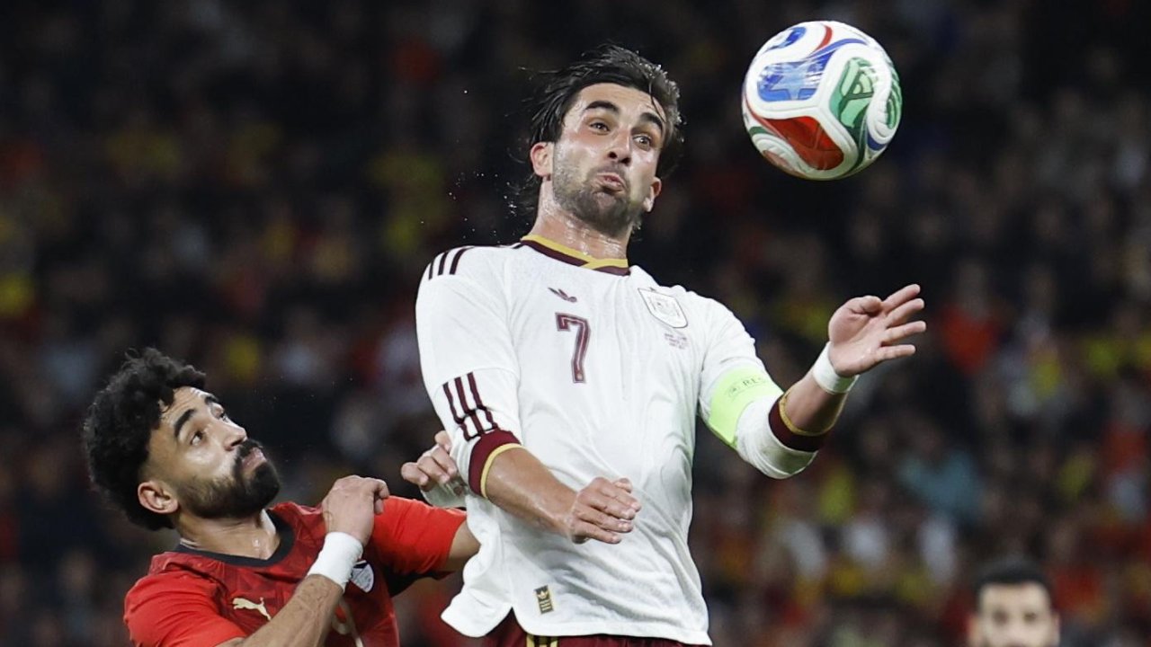 Испания дрогнула перед воротами, арбитр Кабаков