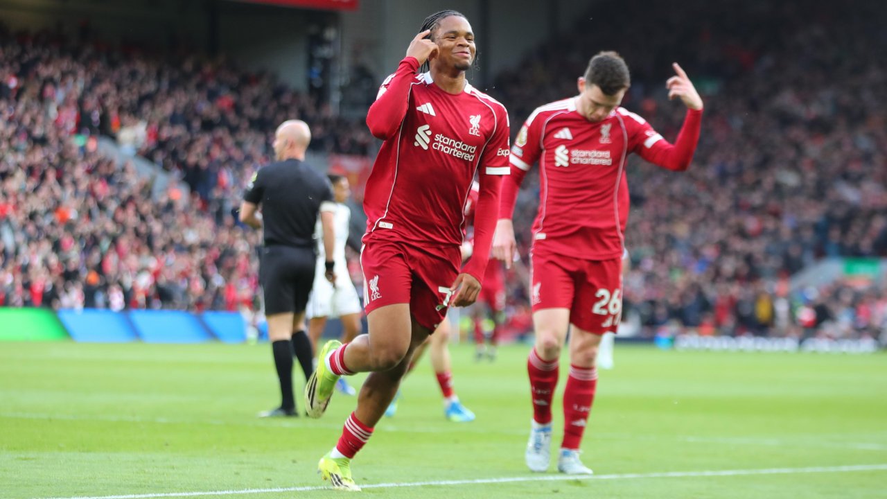 17-летний футболист вернул «Ливерпулю» победный путь в Премьер-лиге