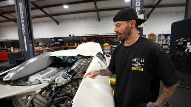 Бугатти Вейрон