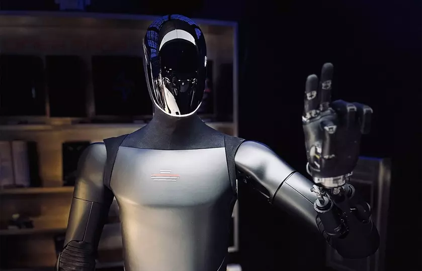 Tesla Optimus третьего поколения: железный курьер вместо аниматора