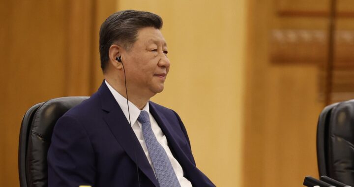 Си Цзиньпин призвал открыть Ормуз и положить конец конфликту на Ближнем Востоке