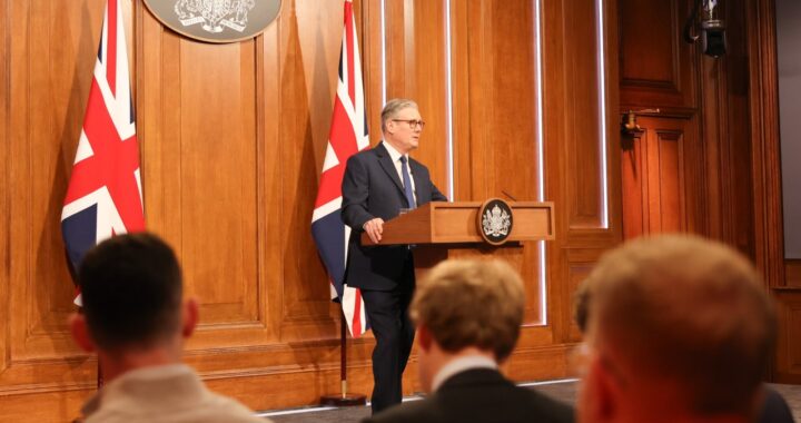 Кейр Стармер приближается к судьбе Бориса Джонсона