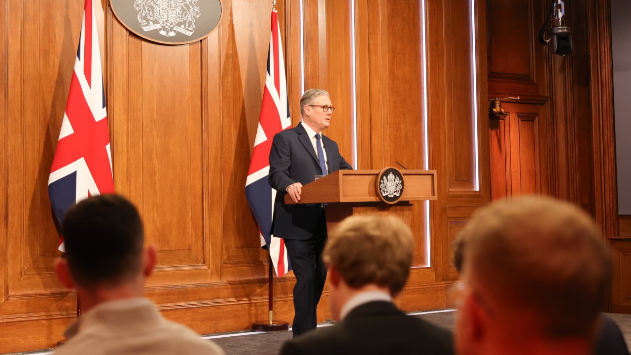 Кейр Стармер приближается к судьбе Бориса Джонсона