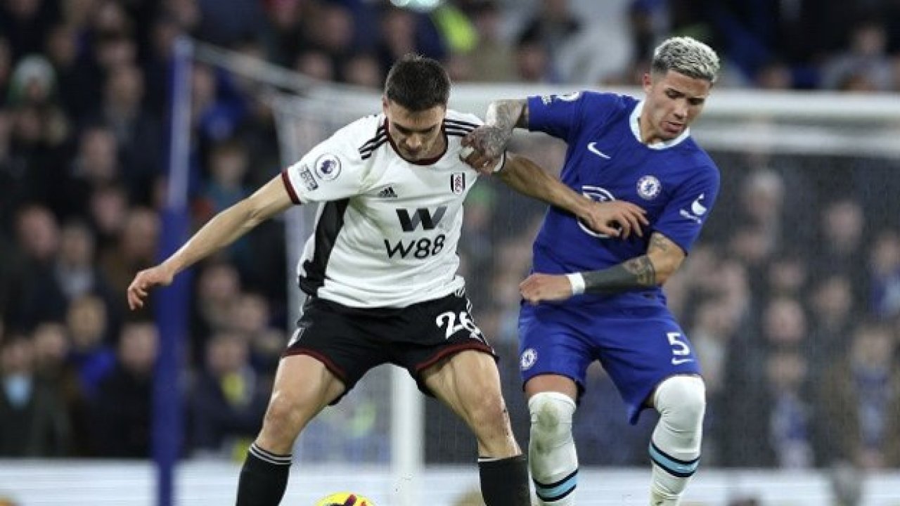 Скандал в «Челси»: Энцо Фернандеса удалили из состава