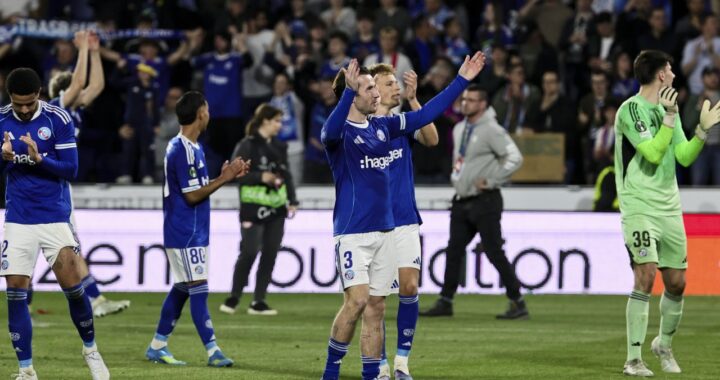 Запоминающийся поворот в ЛК, вот пары 1/2 финала