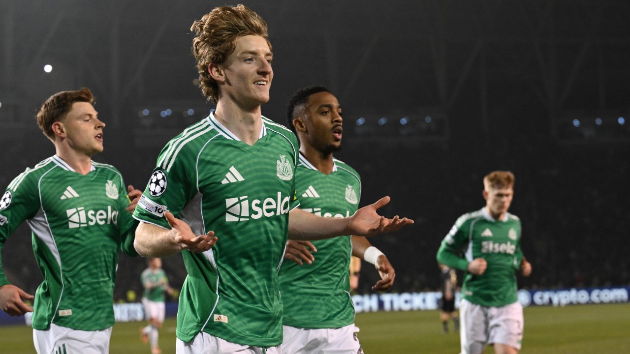 «Ливерпуль» лидирует в борьбе за Энтони Гордона