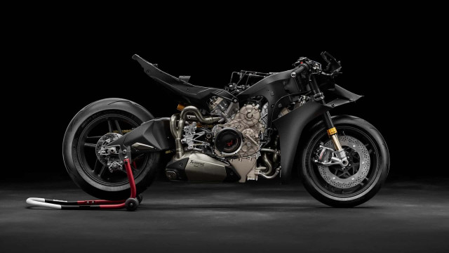 Дукати Суперлеггера V4 Сентенарио