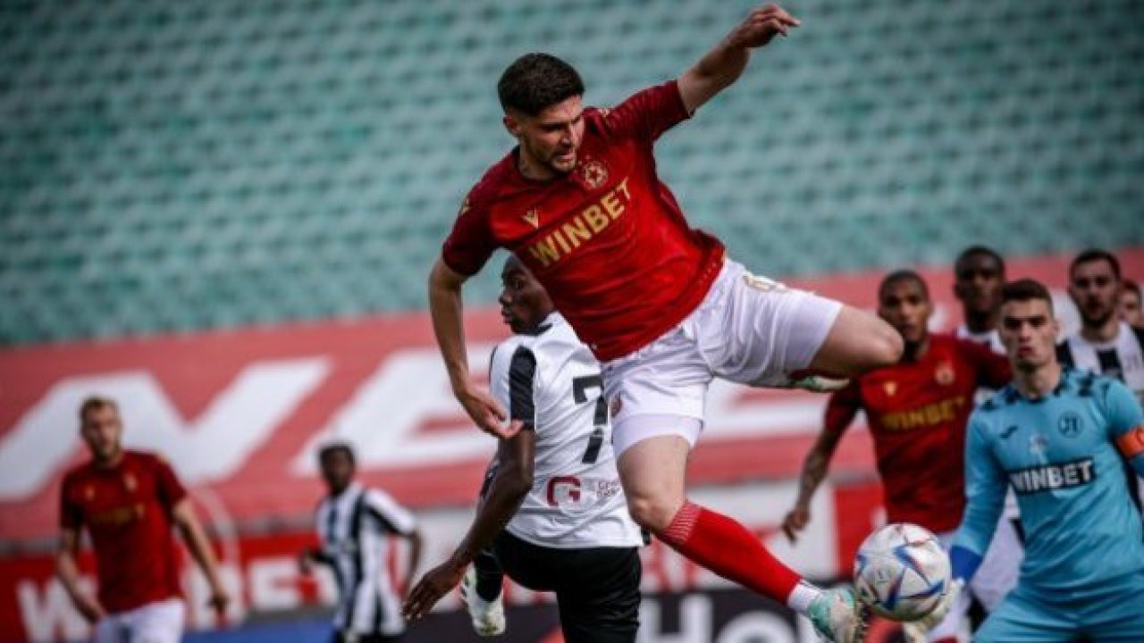 Бывший ЦСКА с разгромным счетом 0:3