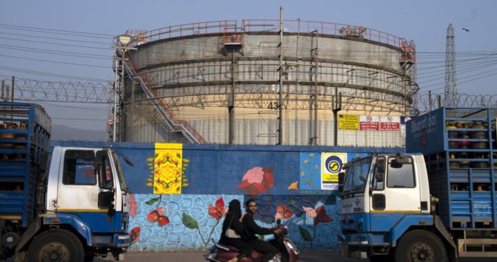 У Китая и Индии заканчиваются альтернативы нефти Ормузского пролива