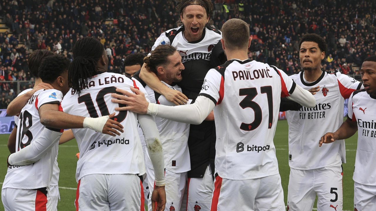 «Барса» и «Бавария» вступают в битву за большую звезду