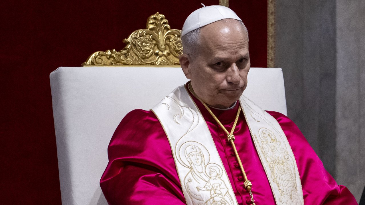 Трамп также раскритиковал Папу Римского, который пообещал продолжать критиковать войну.