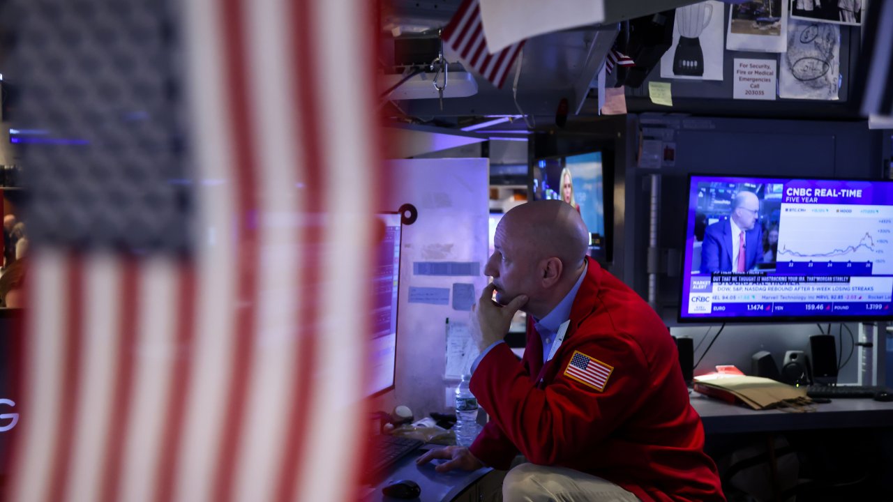 Акции растут на фоне переговоров с Ираном