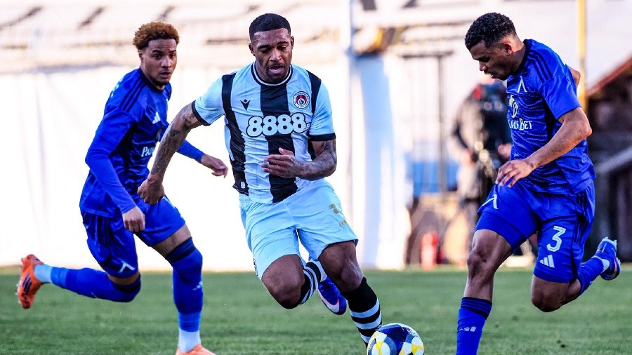 Миллионы стекаются в Герену! Топ-гранды и богатые люди стоят в очереди за самым дорогим в Левски