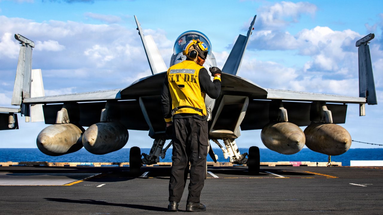 США начали блокаду Ормузского пролива, несмотря на шанс на новые переговоры с Ираном