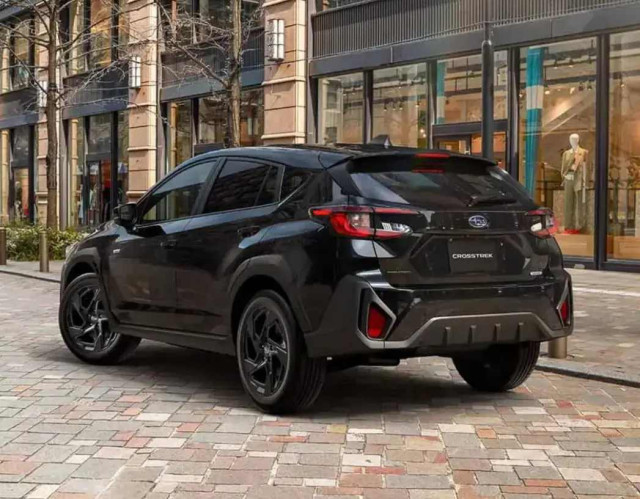 Subaru Crosstrek Limited Черный