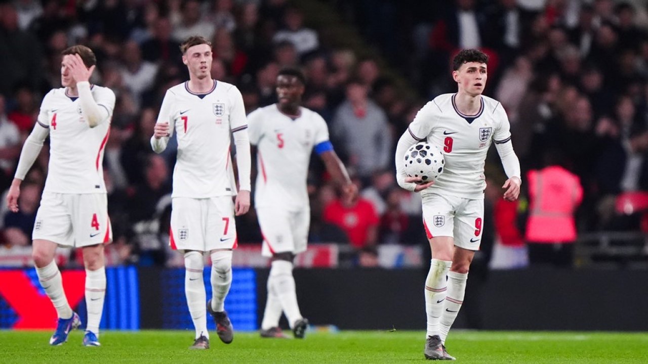 Англичане появились на «Уэмбли» против Японии