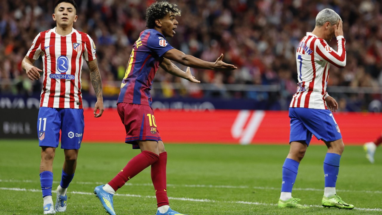 Разлад в «Барсе»? Флик прокомментировал разгневанного Ямала