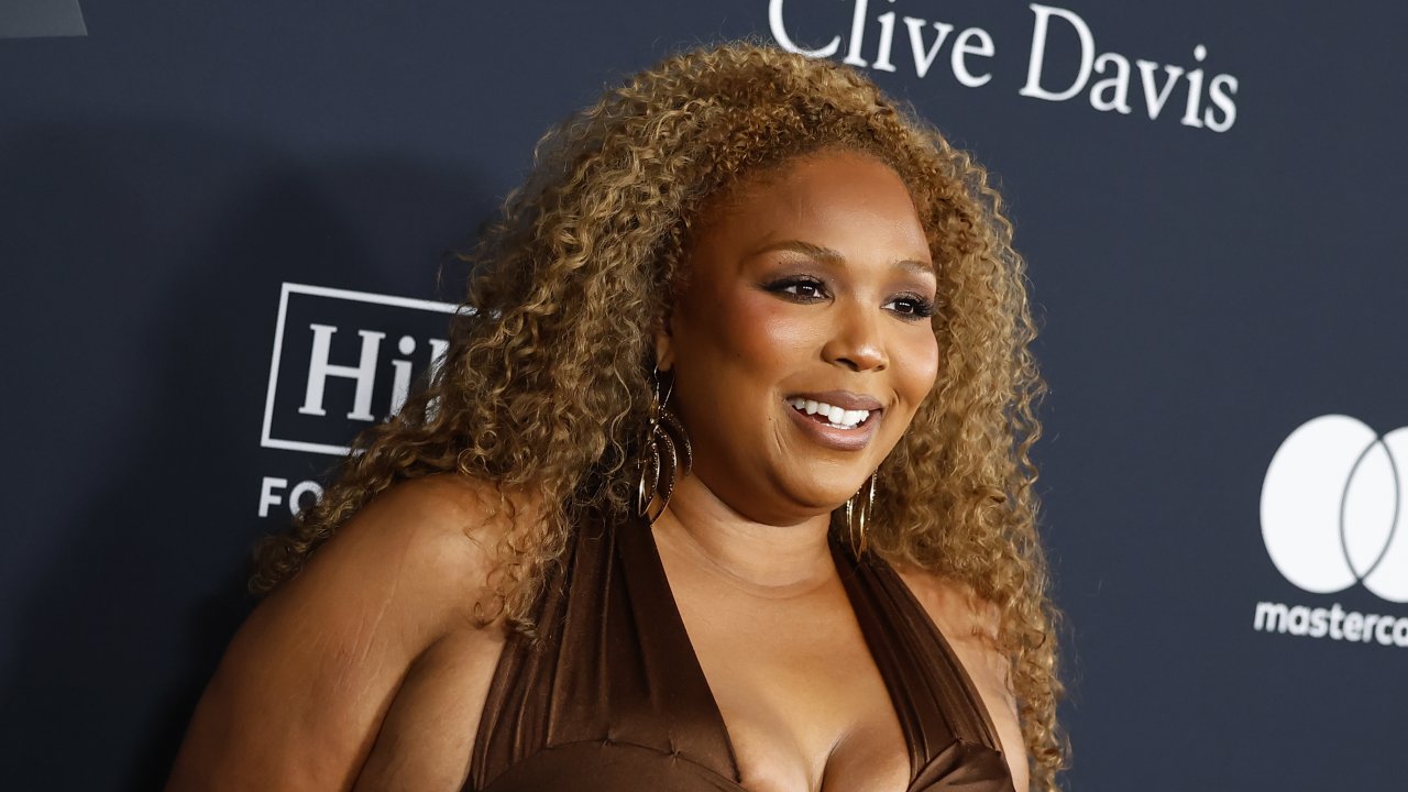 Певица Лизо до боли откровенна: Я потеряла девственность в 30 лет, ждала премии «Грэмми»