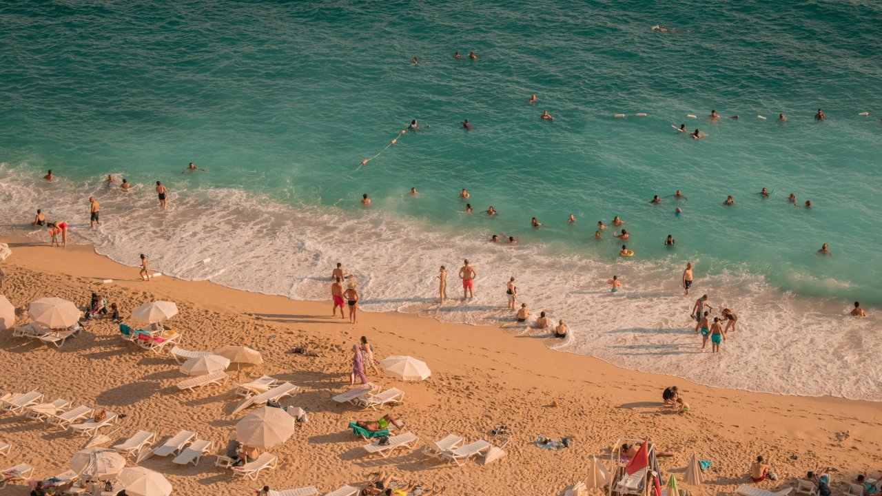 К. Занков: Болгарию ожидает стабильный туристический сезон