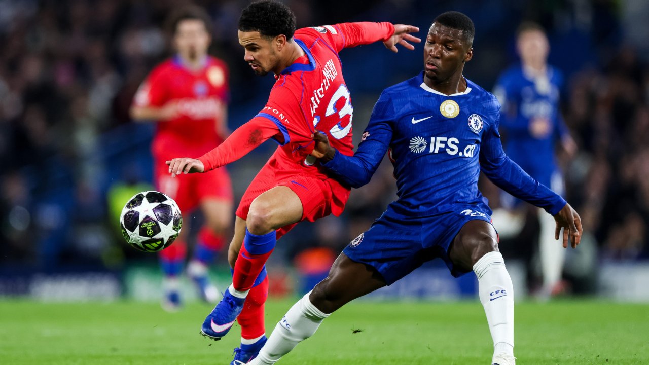 «Челси» продлил контракт с Мойзесом Кайседо