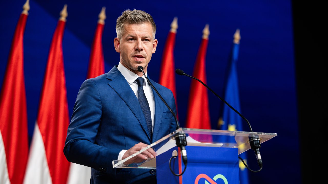 Венгрия должна последовать примеру Болгарии к евро, чтобы возобновить европейскую интеграцию