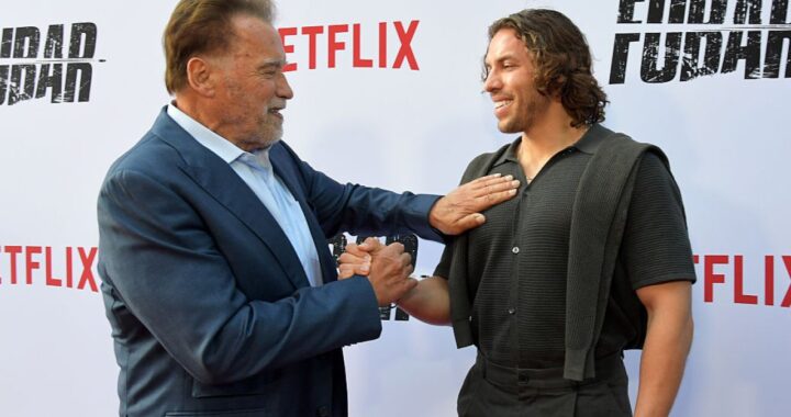 Сын Арнольда Шварценеггера, Джозеф Баэна, выиграл свой первый титул по бодибилдингу.