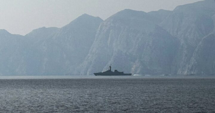 Катарские танкеры СПГ предприняли первую попытку выхода через Ормузский пролив