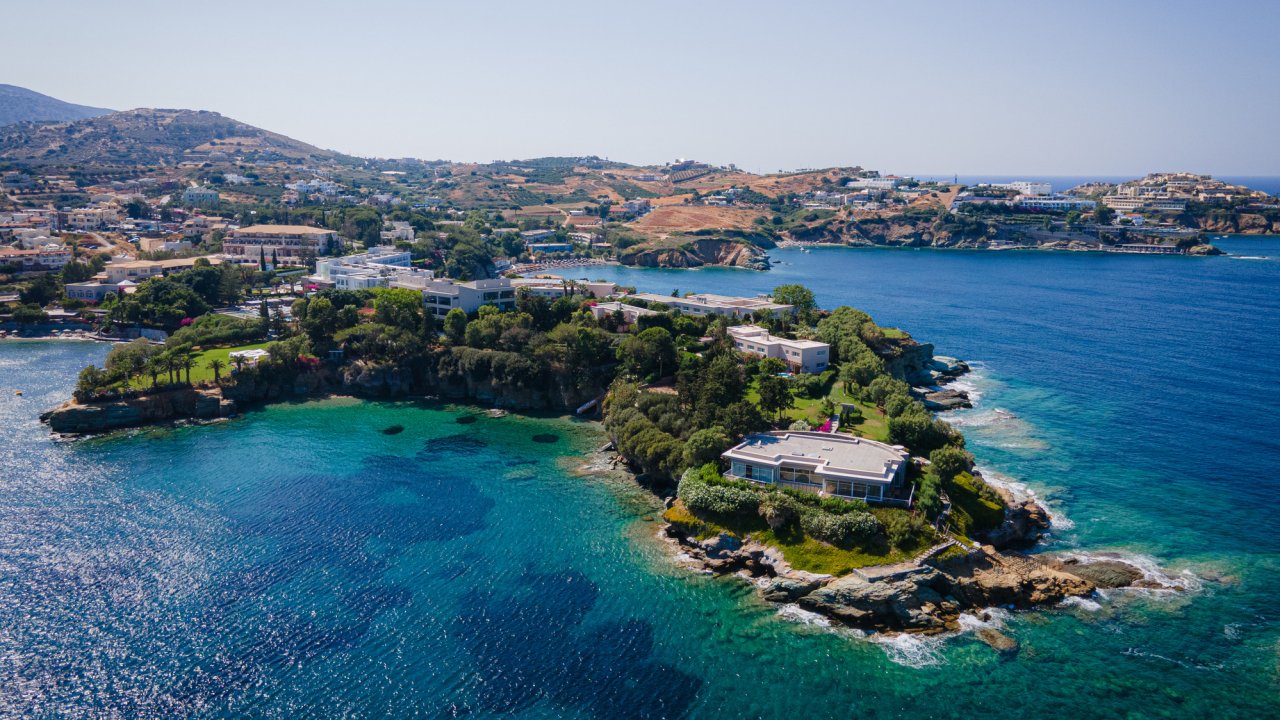 Остров Крит – Прекрасные пляжи, много солнца и история древнейшей европейской цивилизации – всего в 1 часе и 30 минутах от Софии.